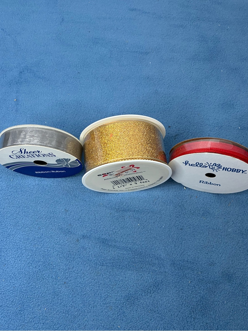 Gold and Red Decorative Ribbon Set - Picture 2 of 2